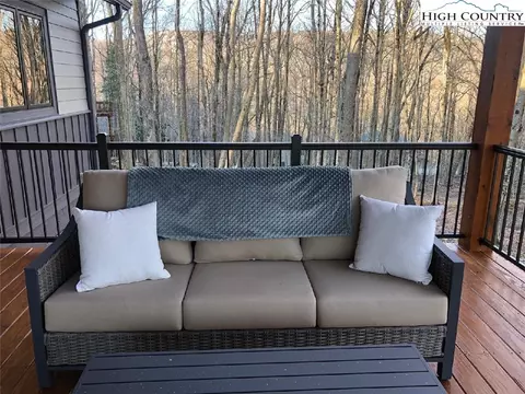 Exterior - 205 Upper Grouse Ridge Rd, Beech Mountain, NC 28604 photo 11 of 14