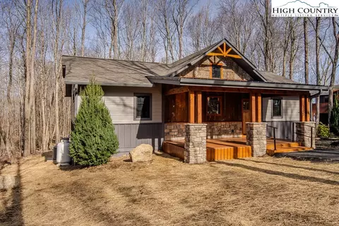 Exterior - 205 Upper Grouse Ridge Rd, Beech Mountain, NC 28604 photo 4 of 14