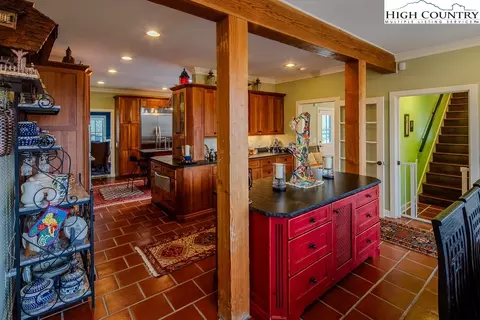 Kitchen - 909 Daisy Ridge Rd, Banner Elk, NC 28604 photo 5 of 7