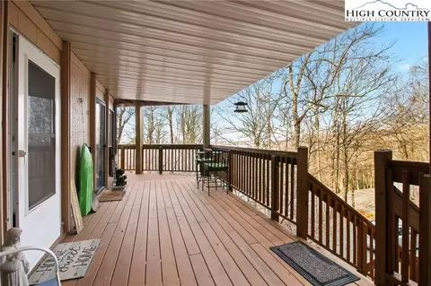 107 Beechwood Ln #C8, Beech Mountain, NC 28604