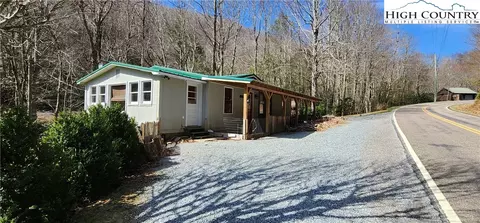 3395 Howards Creek Rd, Boone, NC 28607 photo 2