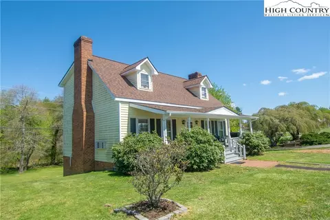121 Trading Post Rd, Glendale Springs, NC 28629