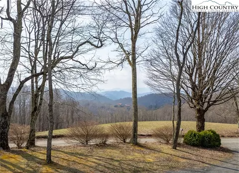 Exterior - 3036 Little Windfall Rd, Lansing, NC 28643 photo 3 of 14