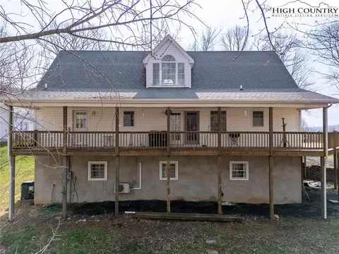 Exterior - 3036 Little Windfall Rd, Lansing, NC 28643 photo 13 of 14