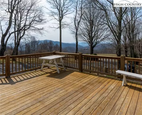 Exterior - 3036 Little Windfall Rd, Lansing, NC 28643 photo 5 of 14