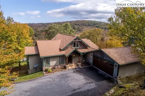 371 Woodland Way, Beech Mountain, NC 28604