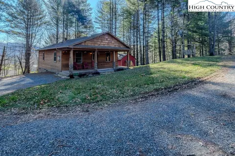 166 Lylas Way, Deep Gap, NC 28618 photo 2