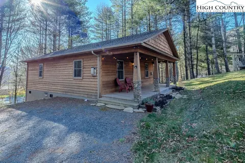 166 Lylas Way, Deep Gap, NC 28618 photo 4