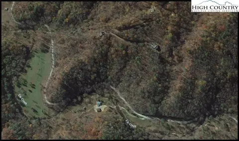 8076 Elk Creek Rd, Deep Gap, NC 28618 photo 11