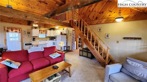 1926 Balm Hwy, Banner Elk, NC 28604