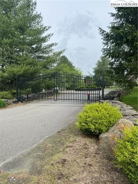 65 Village Pine Drive, Jefferson, NC 28640
