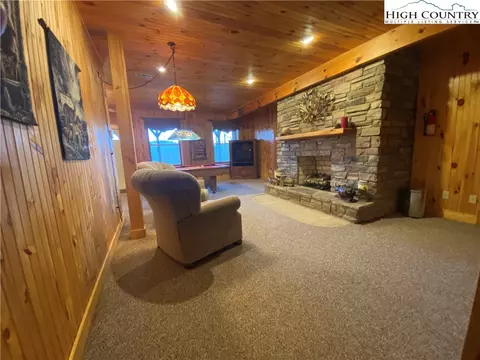 395 Skyview St, Deep Gap, NC 28618 photo 29