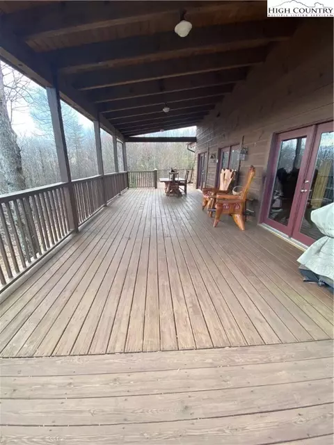 395 Skyview St, Deep Gap, NC 28618 photo 6