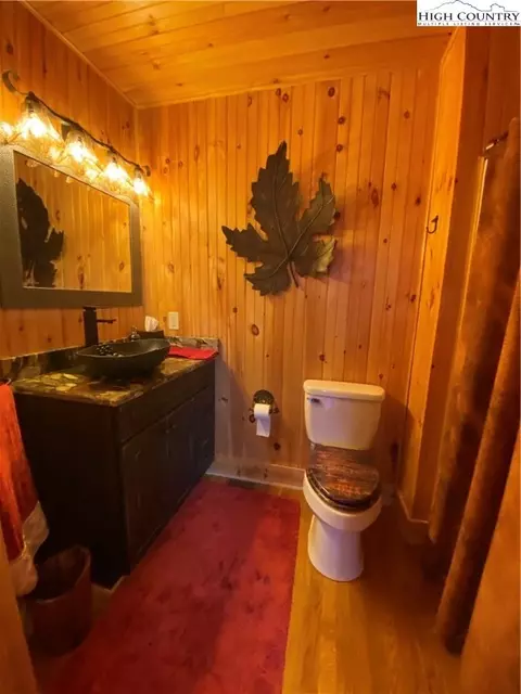 395 Skyview St, Deep Gap, NC 28618 photo 20