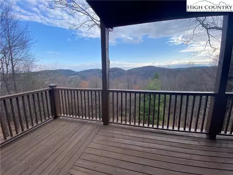 395 Skyview St, Deep Gap, NC 28618 photo 7
