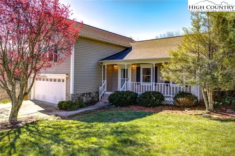 208 River Bend Rd, Sparta, NC 28675