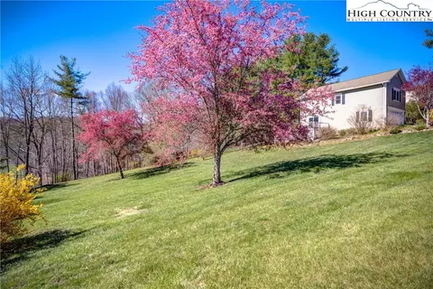 Exterior - 208 River Bend Rd, Sparta, NC 28675 photo 5 of 15