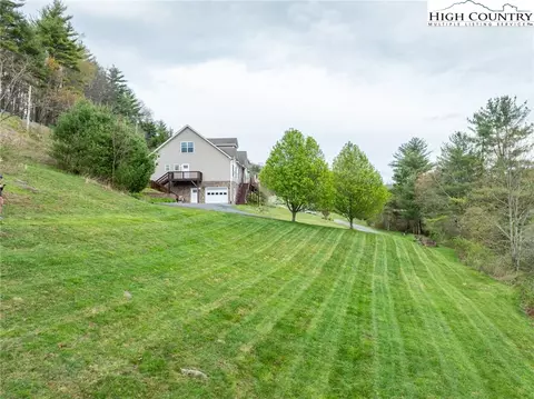 Exterior - 202 Herman Ln, Boone, NC 28607 photo 6 of 8
