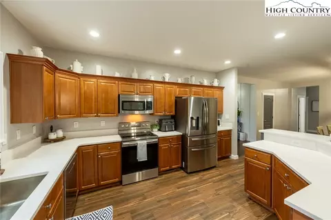Kitchen - 202 Herman Ln, Boone, NC 28607 photo 5 of 5
