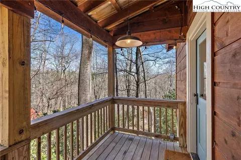 103 Red Feather Trl, Boone, NC 28607 photo 4
