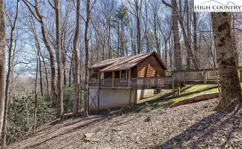 103 Red Feather Trl, Boone, NC 28607 photo 2