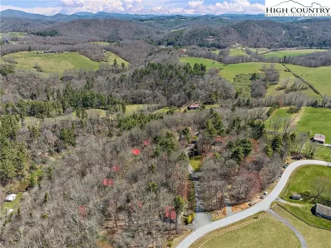 150 Red Feather Trl, Boone, NC 28607 photo 21