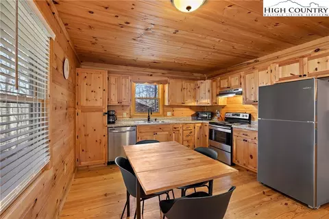 150 Red Feather Trl, Boone, NC 28607 photo 13
