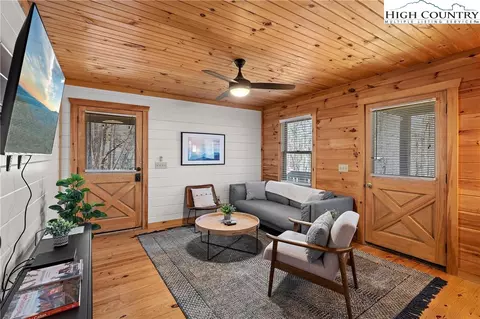 150 Red Feather Trl, Boone, NC 28607 photo 8