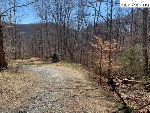 188 Bernard Bledsoe Ln # -E, Todd, NC 28684 photo 17