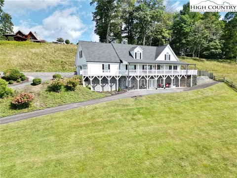 820 Cool Woods Dr, Boone, NC 28607