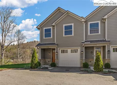 174 S Willow Ridge Ln #174, Vilas, NC 28692