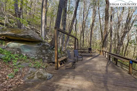 556558 Thorncliff Dr, Seven Devils, NC 28604 photo 50