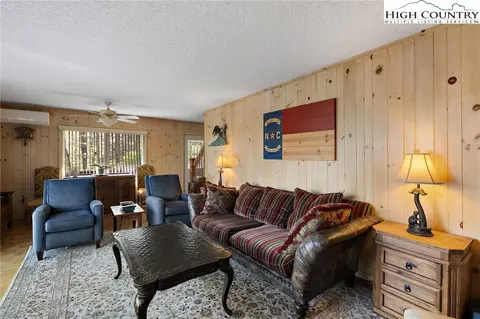 556558 Thorncliff Dr, Seven Devils, NC 28604 photo 18
