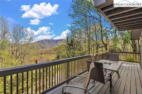 556558 Thorncliff Dr, Seven Devils, NC 28604 photo 20