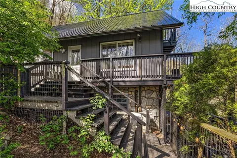 556558 Thorncliff Dr, Seven Devils, NC 28604 photo 3