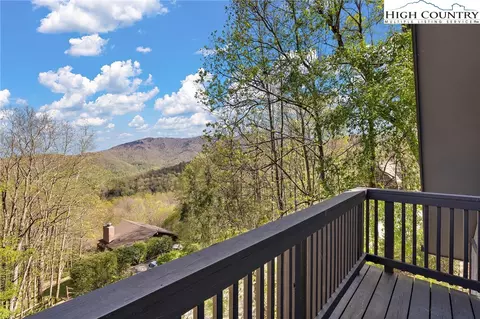 556558 Thorncliff Dr, Seven Devils, NC 28604 photo 25