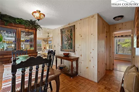 556558 Thorncliff Dr, Seven Devils, NC 28604 photo 11