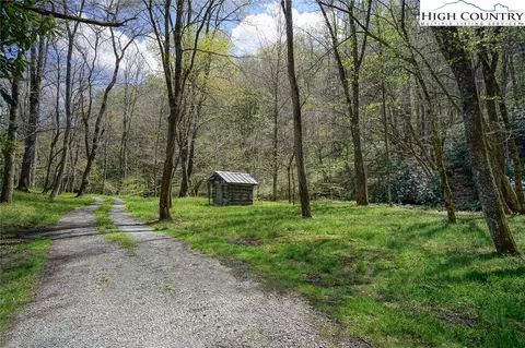 171 Grouse Covert Rd, Boone, NC 28607 photo 6