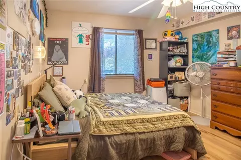 160 Zeb St #C-202, Boone, NC 28607 photo 9