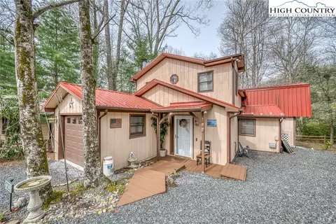 149 Sourwood Knl, Newland, NC 28657