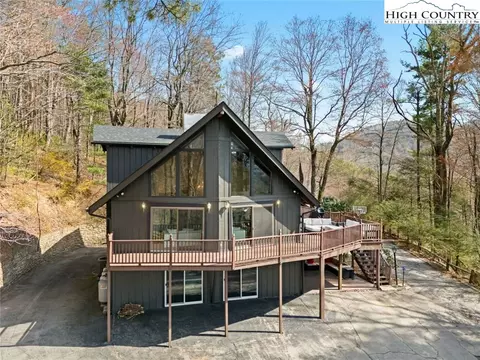 301 Howard Steelman Dr, Deep Gap, NC 28618 photo 1