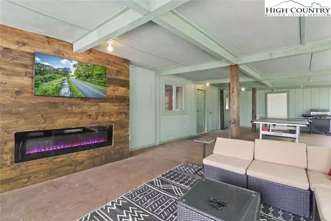 301 Howard Steelman Dr, Deep Gap, NC 28618 photo 21