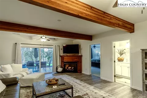 Living - 190 Ridge Rd, Roaring Gap, NC 28668 photo 7 of 7
