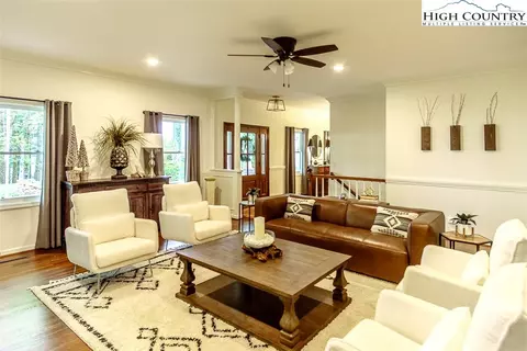 Living - 190 Ridge Rd, Roaring Gap, NC 28668 photo 5 of 7