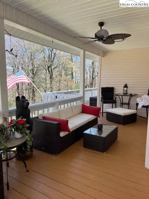 Exterior - 190 Ridge Rd, Roaring Gap, NC 28668 photo 5 of 9