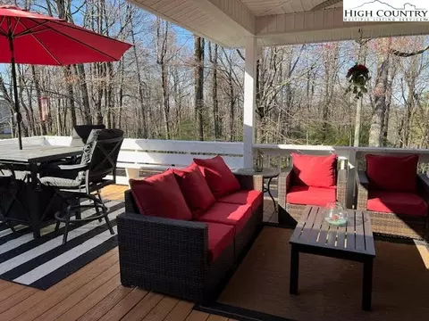 Exterior - 190 Ridge Rd, Roaring Gap, NC 28668 photo 3 of 9
