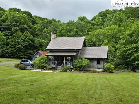 130 Lauren Glen Trl, West Jefferson, NC 28694