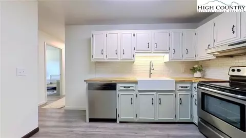 Kitchen - 306 Green Briar Rd, Boone, NC 28607 photo 1 of 2