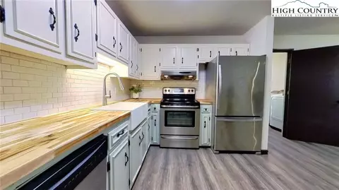Kitchen - 306 Green Briar Rd, Boone, NC 28607 photo 2 of 2