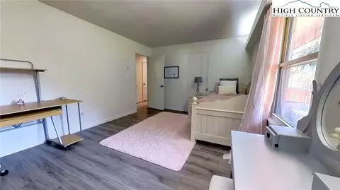 Bedroom - 306 Green Briar Rd, Boone, NC 28607 photo 2 of 7